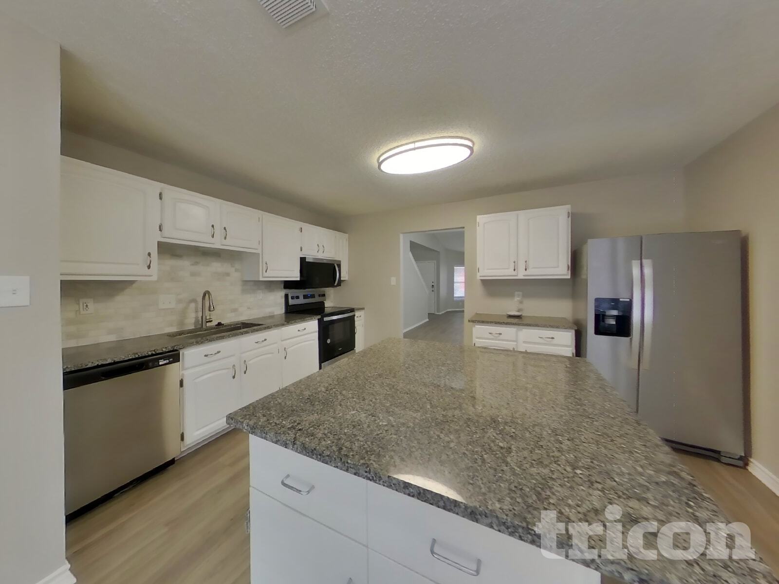 Building Photo - 6934 Sunshine Tree Dr