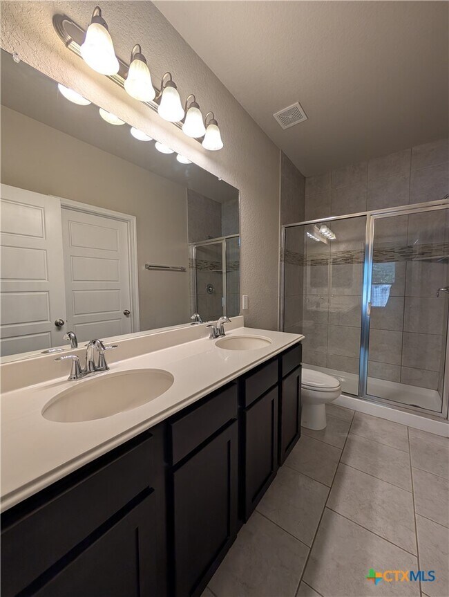 Building Photo - 1211 FM-306 E