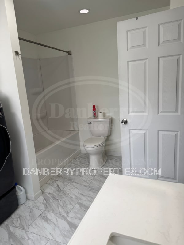 Building Photo - 234 Lexington Ave