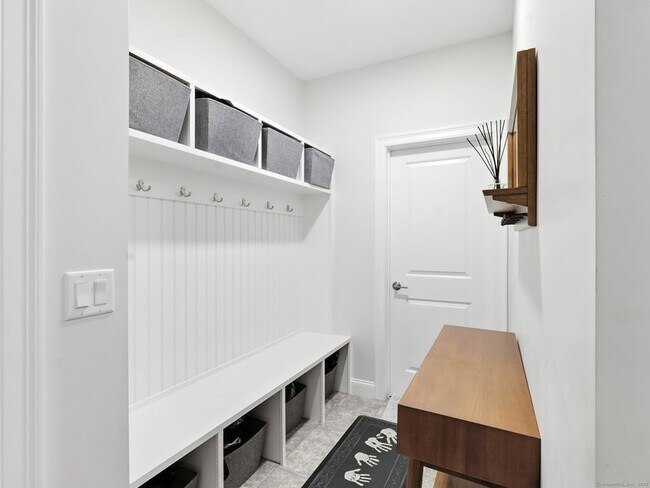Building Photo - 57 Derby Way