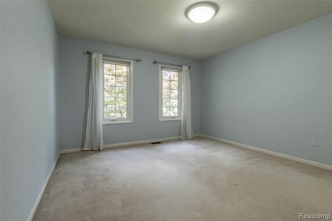 Building Photo - 24084 Westmont Dr
