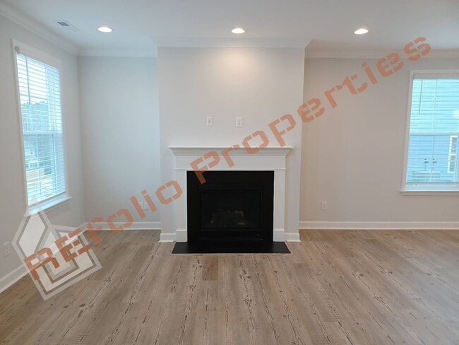 Building Photo - 9104 Kitchin Farms Wy