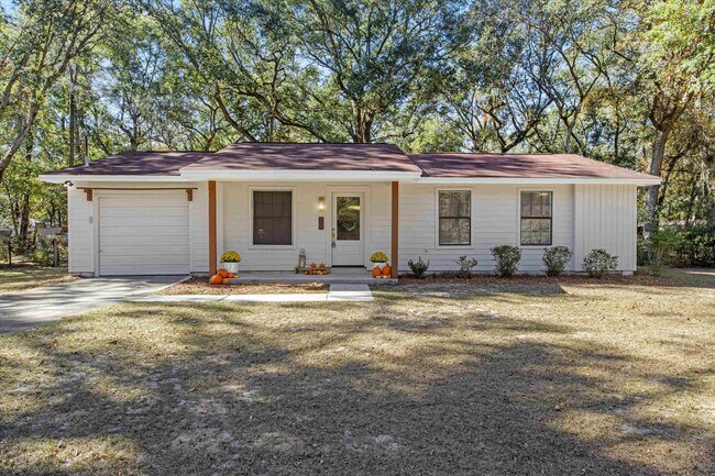 Building Photo - 8477 Titus Ln