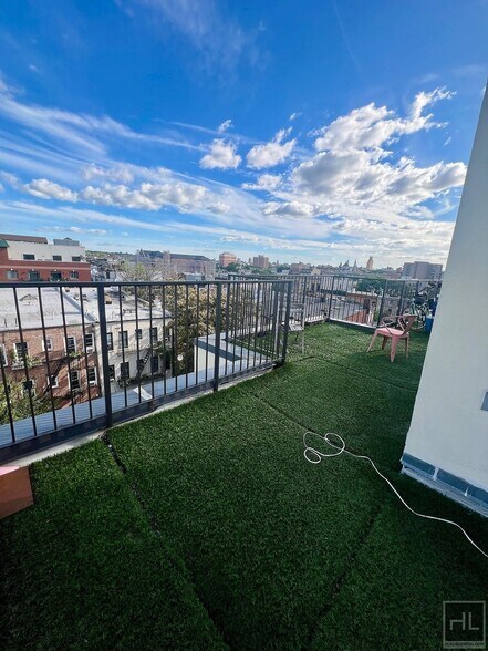 Building Photo - 2BR Penthouse w/ Balcony & Private Rooftop Terrace on Bushwick E. Williamsburg Border