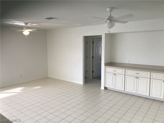 Building Photo - 1200 Ludlam Ct