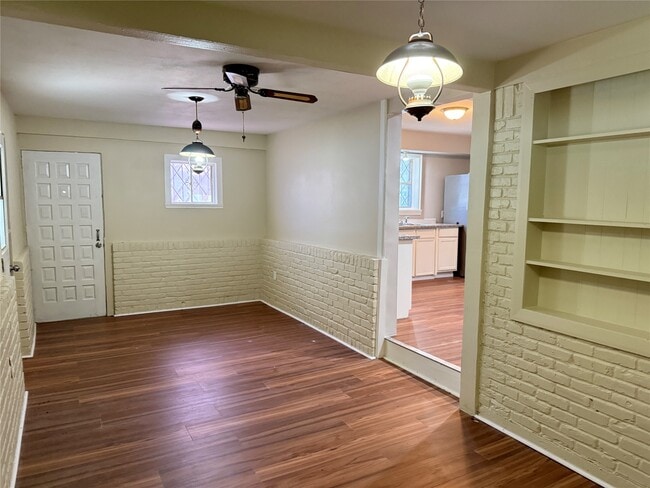 Building Photo - 1434 Marleen St