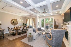 Building Photo - 121 Via Roma