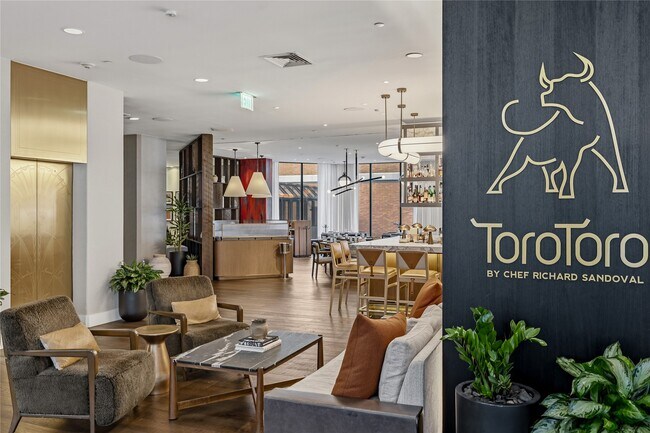 Building Photo - 1111 Caroline St