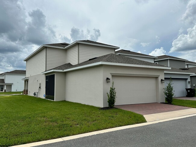 Building Photo - Beautiful Home For Rent in Apopka!