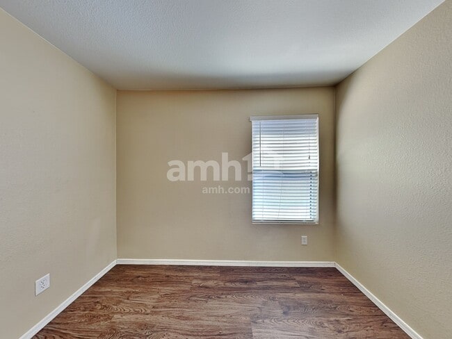 Building Photo - 5020 E Butterweed Drive