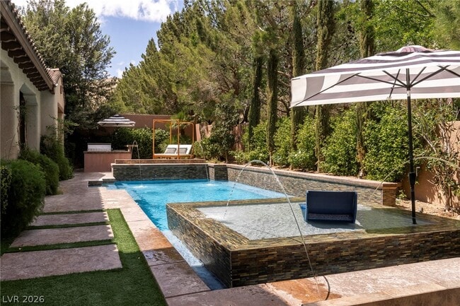 Building Photo - 84 Carolina Cherry Dr