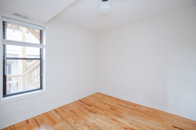Building Photo - 1716 N North Park Avenue