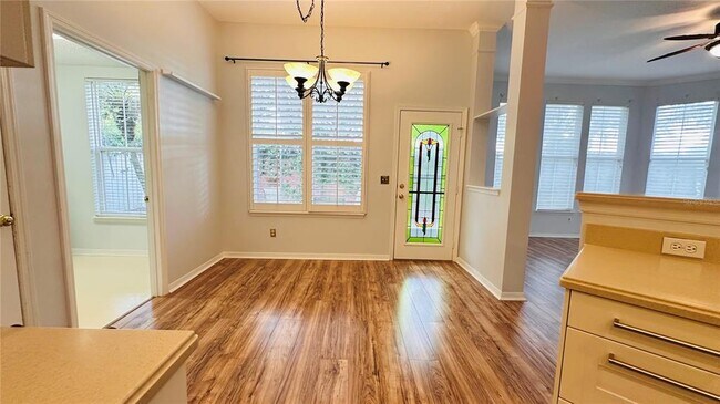 Building Photo - 622 Wisteria Ln