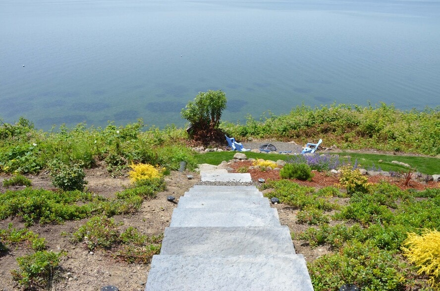 Building Photo - 178 Bow Rd