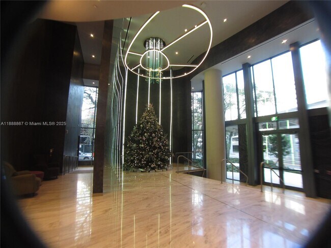 Building Photo - 1000 Brickell Plaza