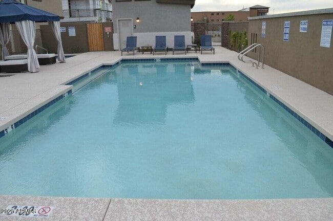 Building Photo - 4100 S Pinelake Way