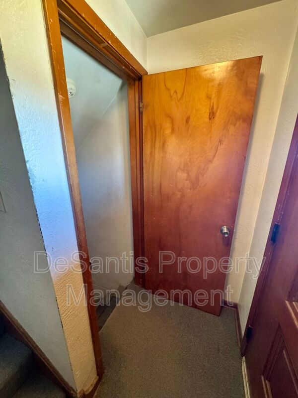 Building Photo - 229-231 Marylea Avenue