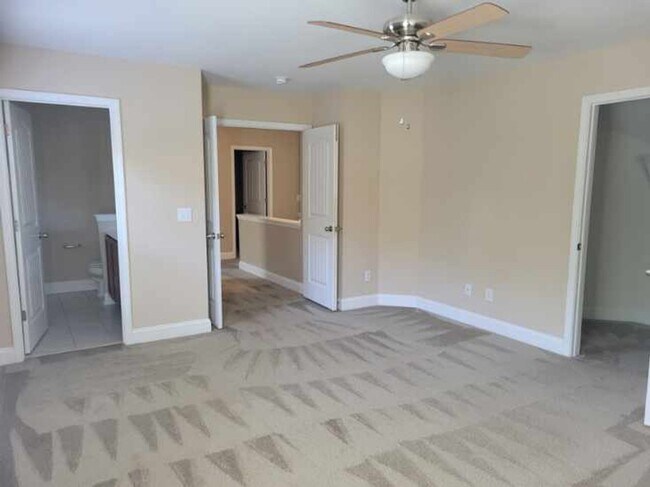 Building Photo - ~~~ Beautiful Home in Mebane ~~~