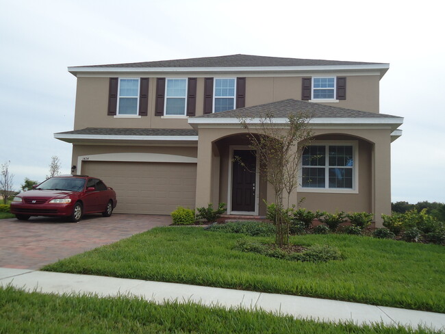 Primary Photo - 4 BED HOME IN APOPKA!!! GATED COMMUNITY!!!...