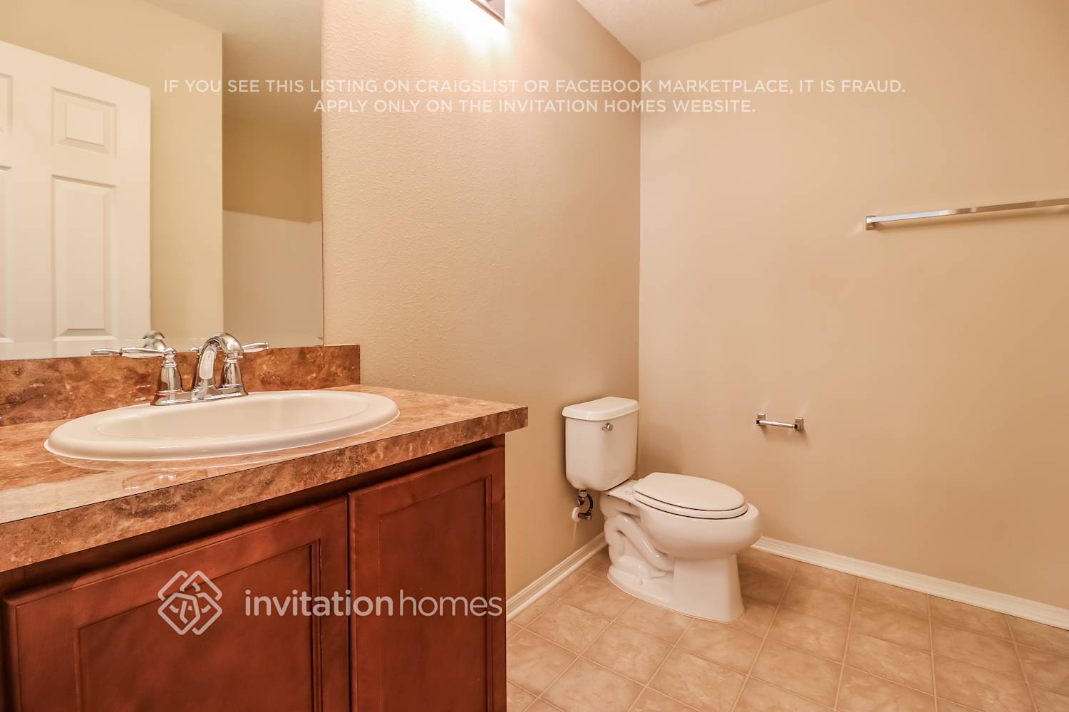 Building Photo - 4330 Fieldview Cir