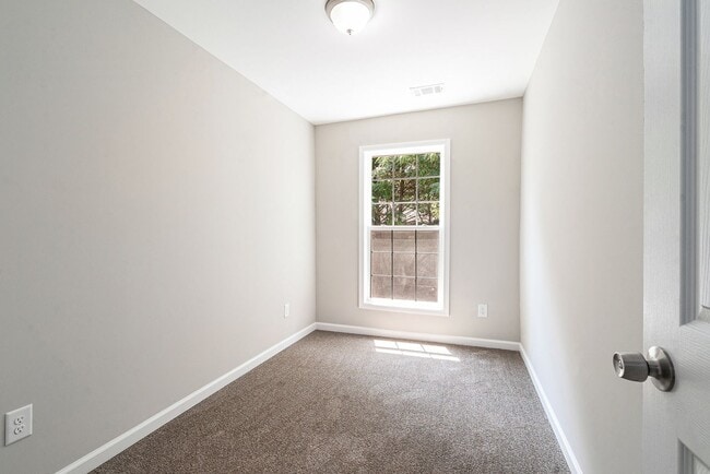 Building Photo - Newly Built 3BR/2.5BA Townhome in Lithonia!