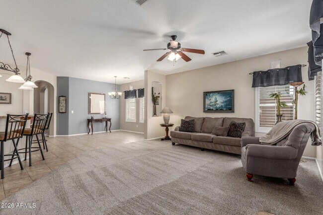 Building Photo - 10606 W Adam Ave