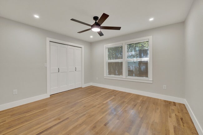 Building Photo - 1017 W Martin Luther King Dr