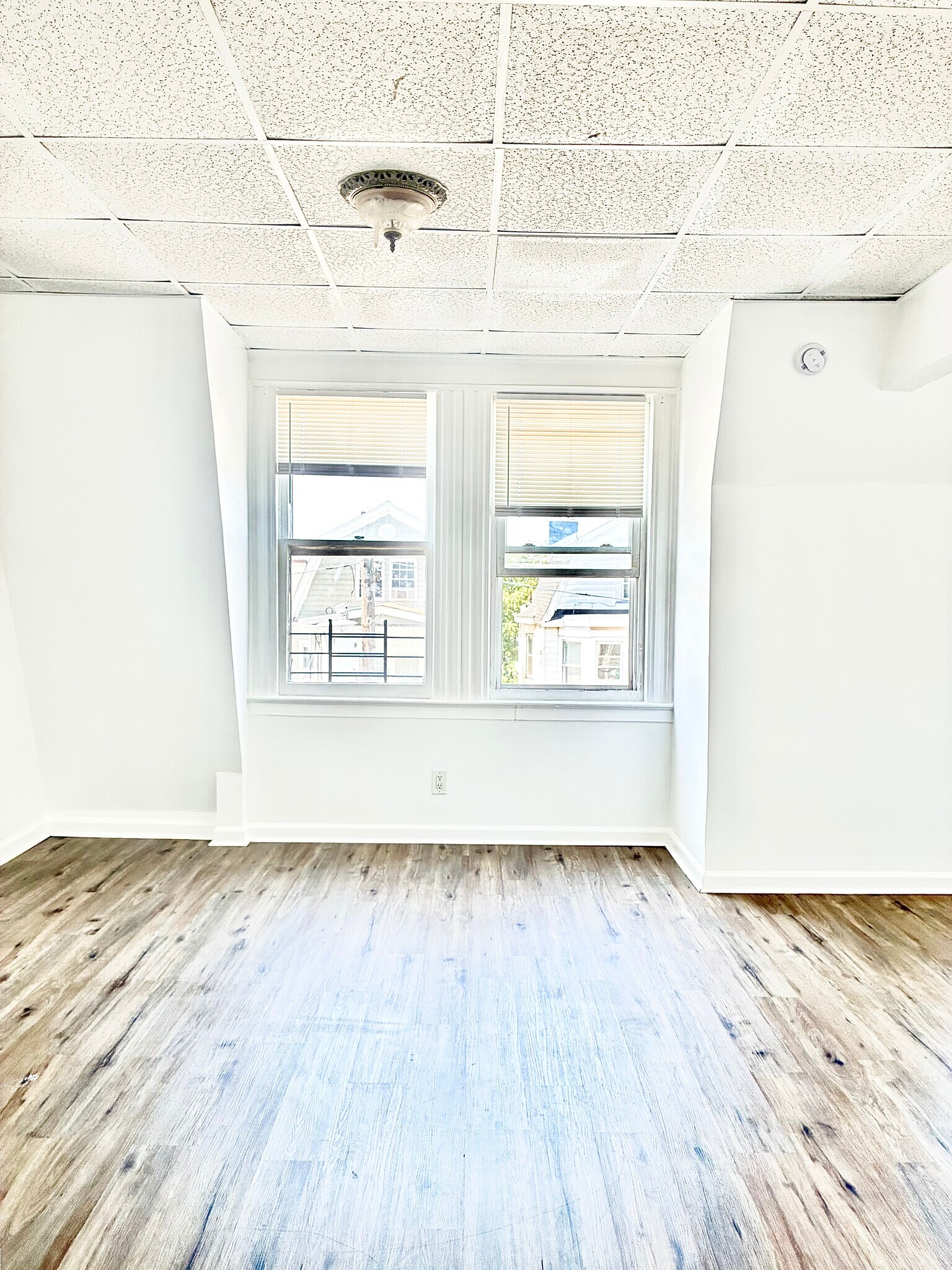 Bedroom - 261 Ridge St