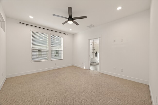 Building Photo - 7707 Johanna Pk Dr