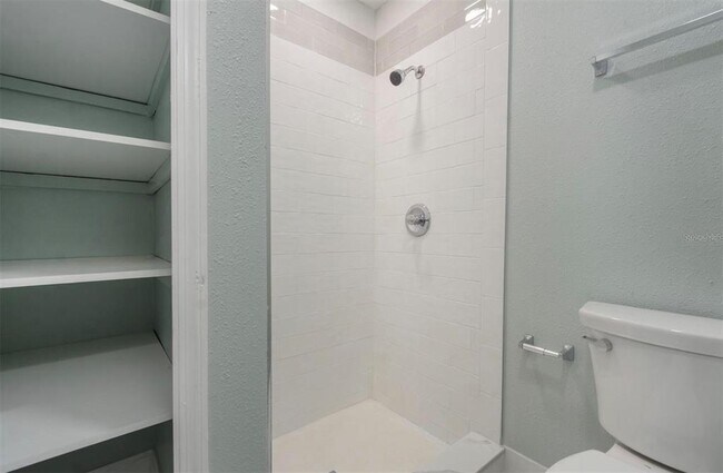 Building Photo - 1184 Woodman Way