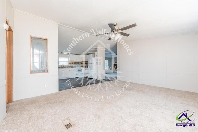 Building Photo - 349 Brighton Dr