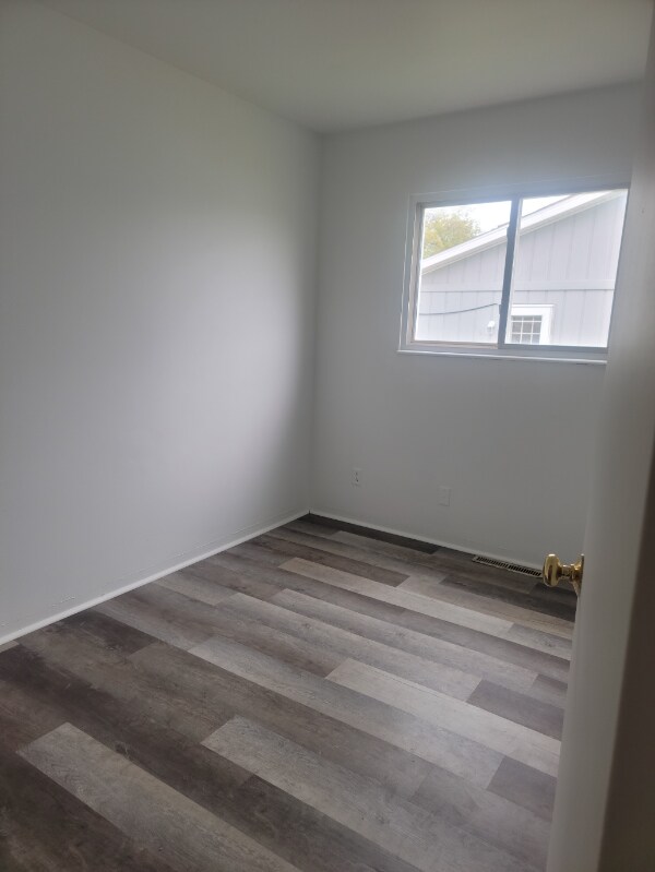 Building Photo - 922 Boon St