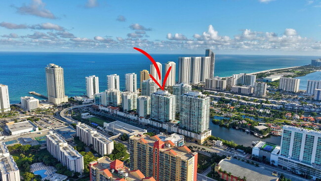 Primary Photo - 300 Sunny Isles Blvd