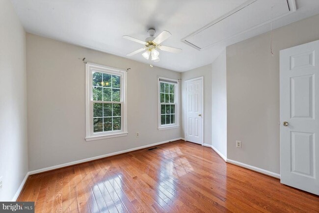 Building Photo - 6474 Brick Hearth Ct