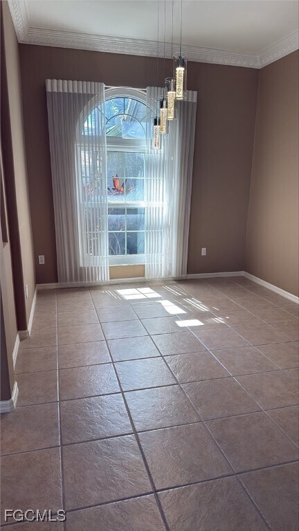 Building Photo - 7251 Sugar Palm Ct