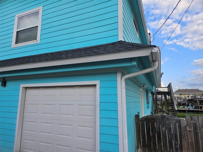 Building Photo - 812 Marlin St