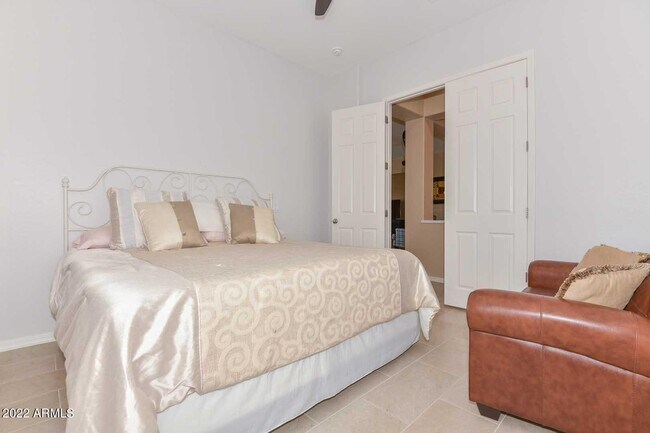 Building Photo - 19210 W Denton St