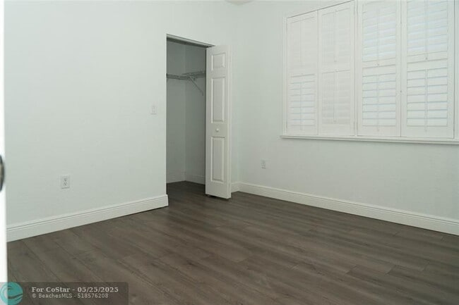 Building Photo - 17654 SW 47th St