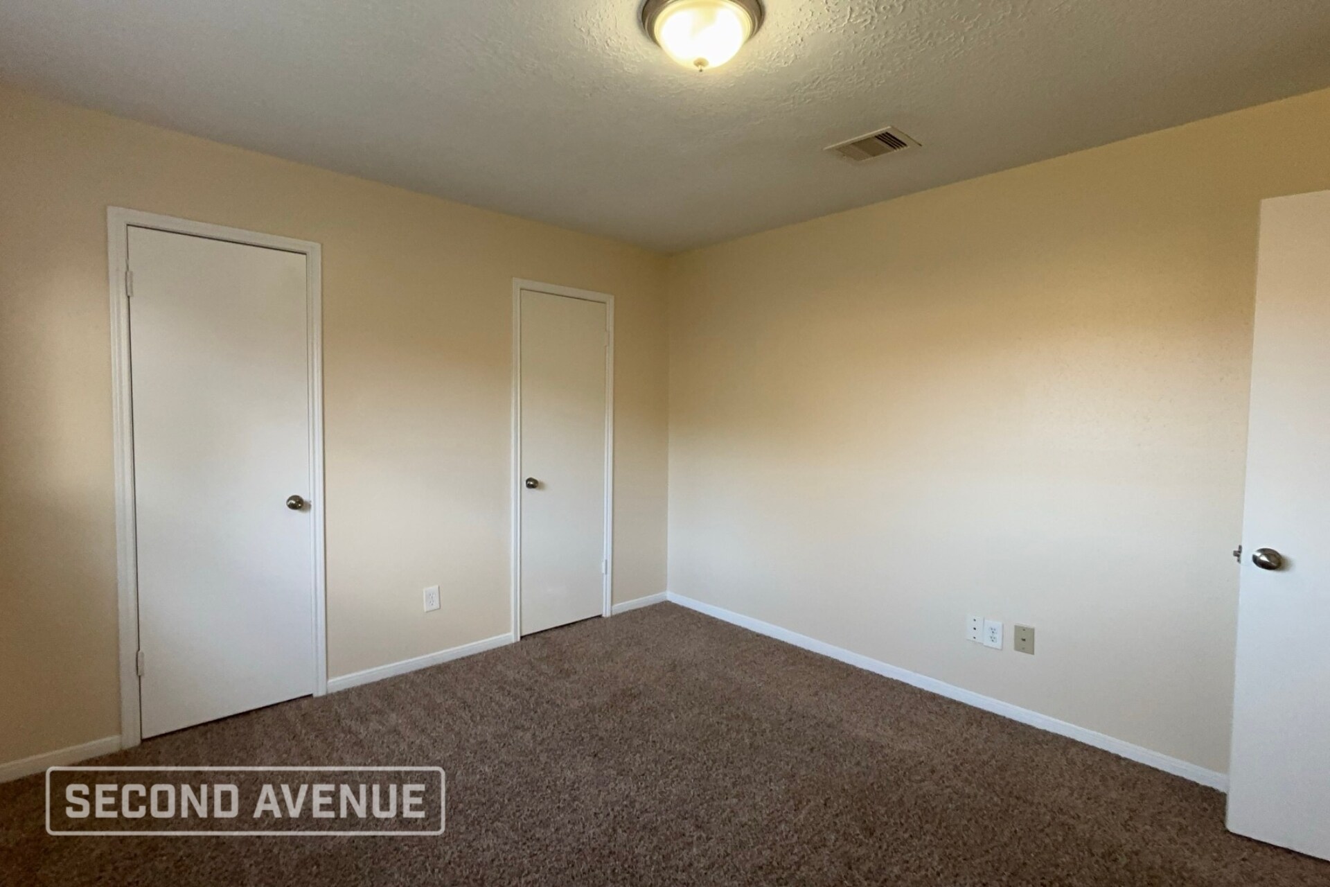 Building Photo - 7706 Waterchase Dr