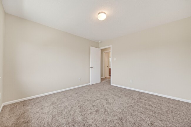 Building Photo - 24519 Cypresspark Glen Ln