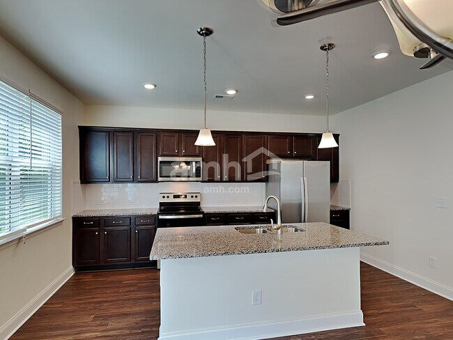 Building Photo - 6188 Bridlewood Ln