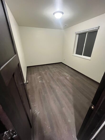 Building Photo - 1800 Sheldon Ave