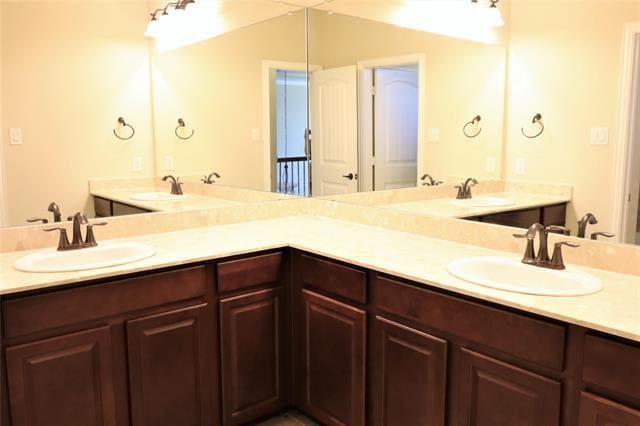 Building Photo - 5164 Havasu Dr