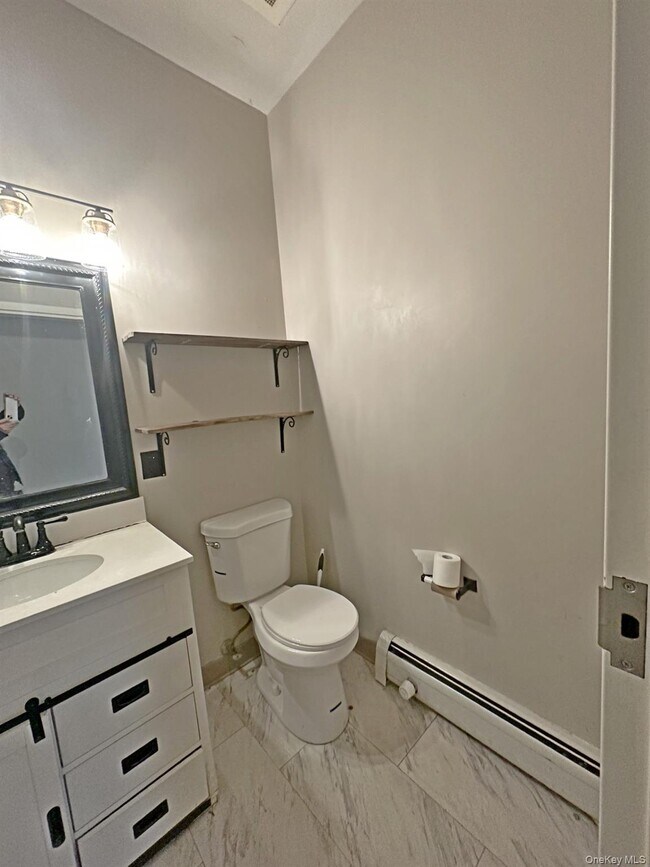 Building Photo - 20 S Broadway