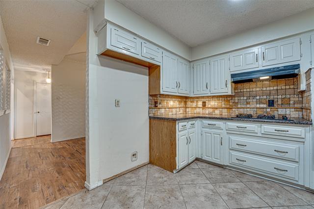 Building Photo - 917 Meadowgate Dr