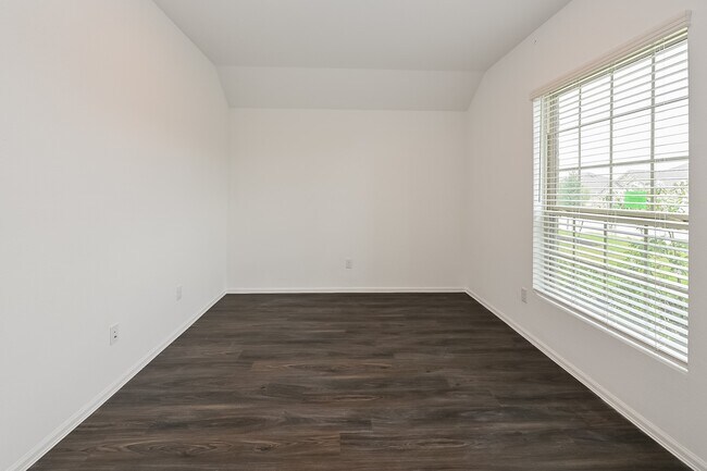 Building Photo - 5228 Pine Pass Dr