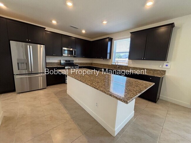 Building Photo - 1120 Dapple Dr