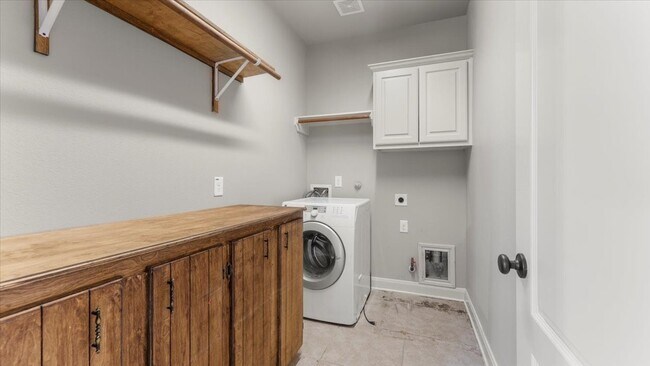 Building Photo - 26319 Millies Creek Ln