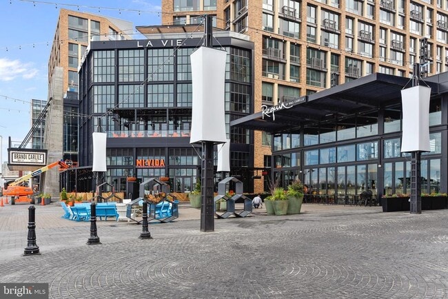 Building Photo - 519 G St SW