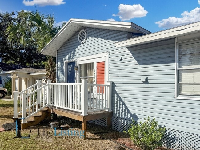 Building Photo - 6920 N Central Ave